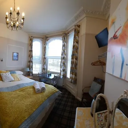 Guest house Moorgarth 3*